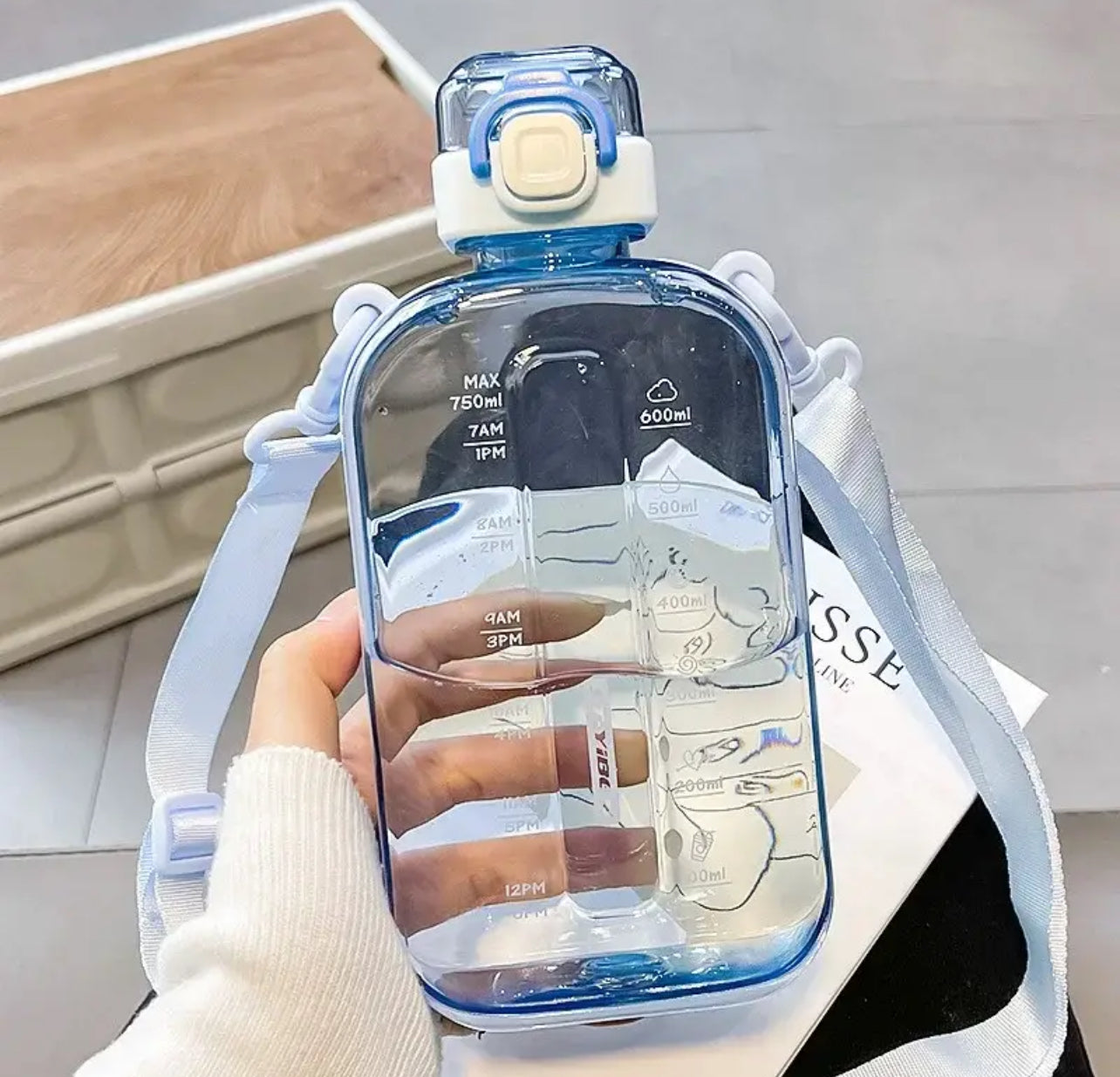 
Flat Square Transparent Water Bottle Portable Travel Canteen with Adjustable Strap Elegant Slim Bottle for Sport Camping