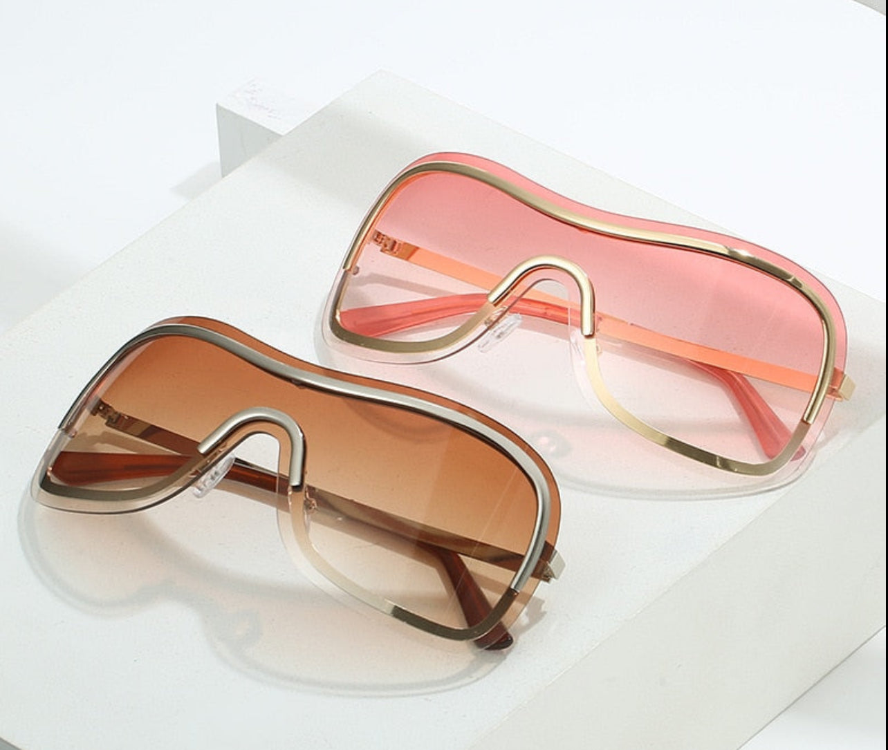 "Fine & Trendy" Rimless Fashion Sunglasses