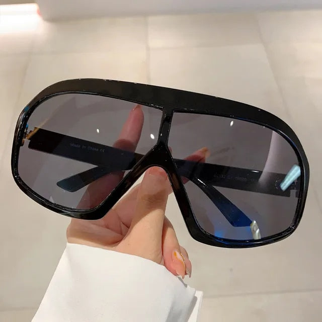 "Wrangler Vibes" Oversize Stylish Sunglasses