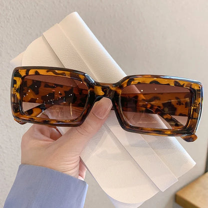 "Laundry Day" Square Plastic Frame Sunglasses