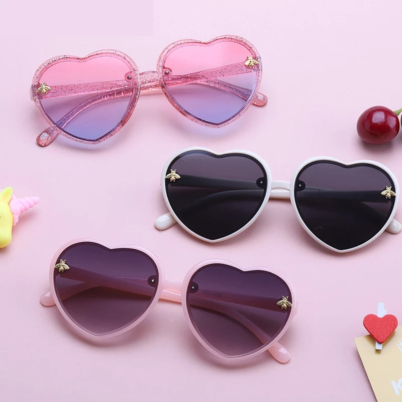 "Kisses" Heart Shape Sunglasses - Weekend Shade Sunglasses